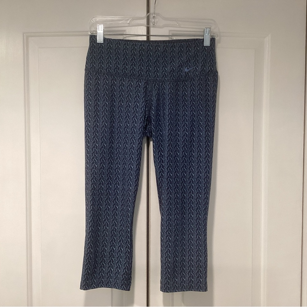 Nike Dri Fit Multi color Patterned Active wear  Leggings Size Small